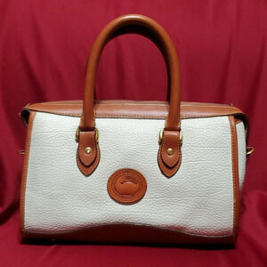 Dooney and bourke vintage white tan leather handbag dr bag style.